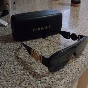 I don't want these because I have other designer sunglasses